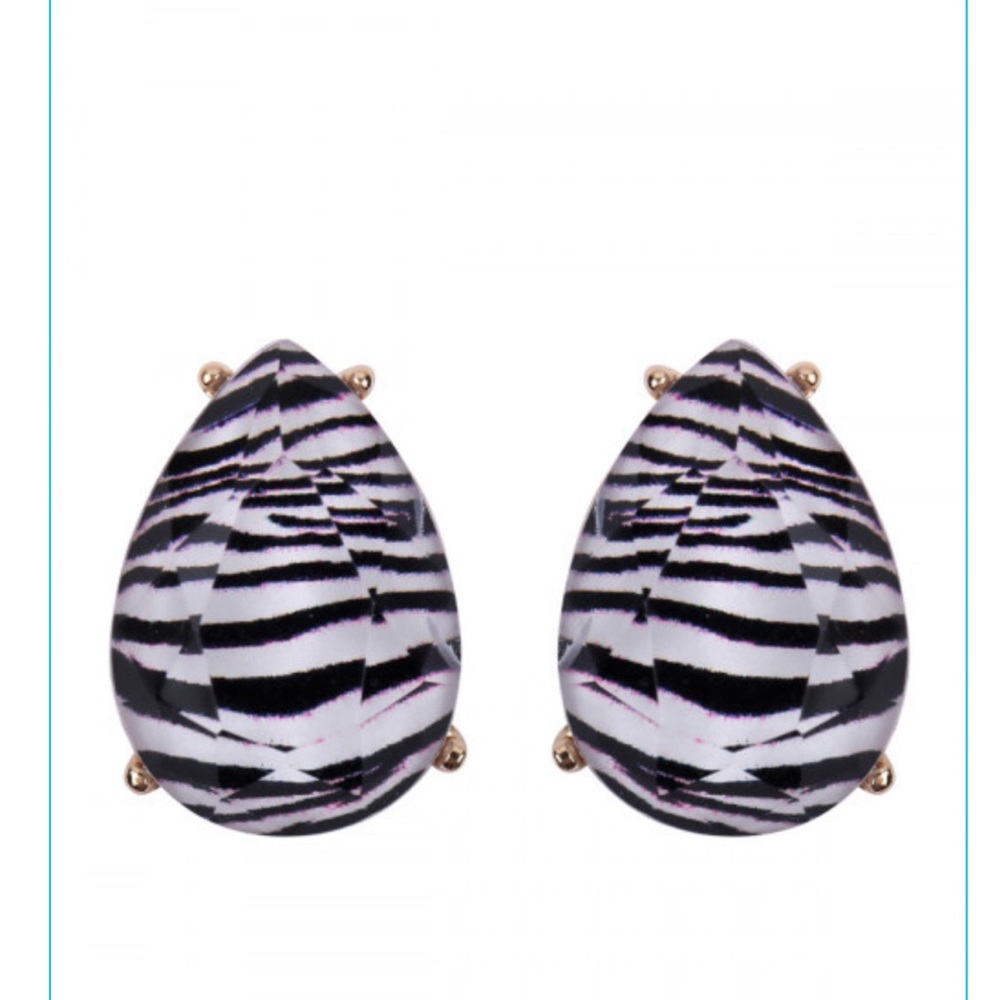 NWT Pretty Faceted Zebra Print Teardrop Shaped Pierced Post Stud Earrings!
